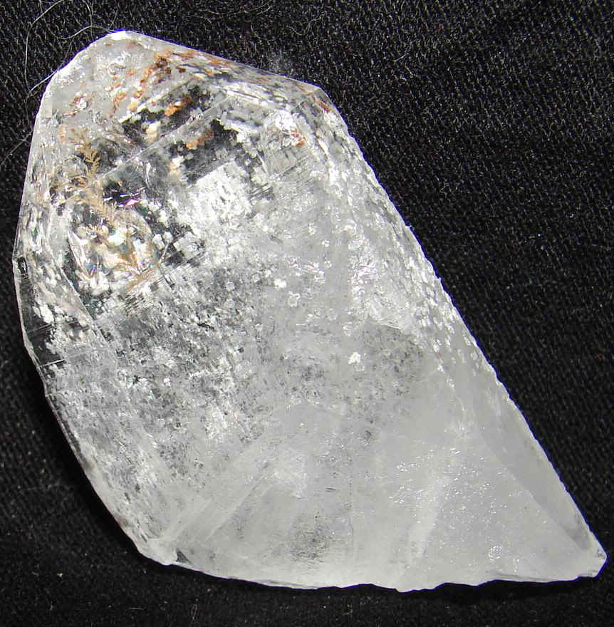 http://www.quartzcrystals.net/icexl-14.jpg (582341 bytes)