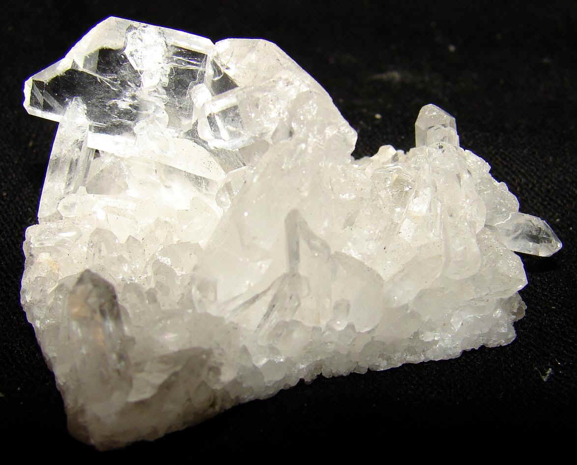 http://www.quartzcrystals.net/icexl-17.jpg (582341 bytes)