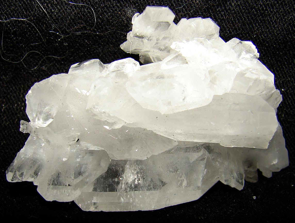 http://www.quartzcrystals.net/icexl-18.jpg (582341 bytes)