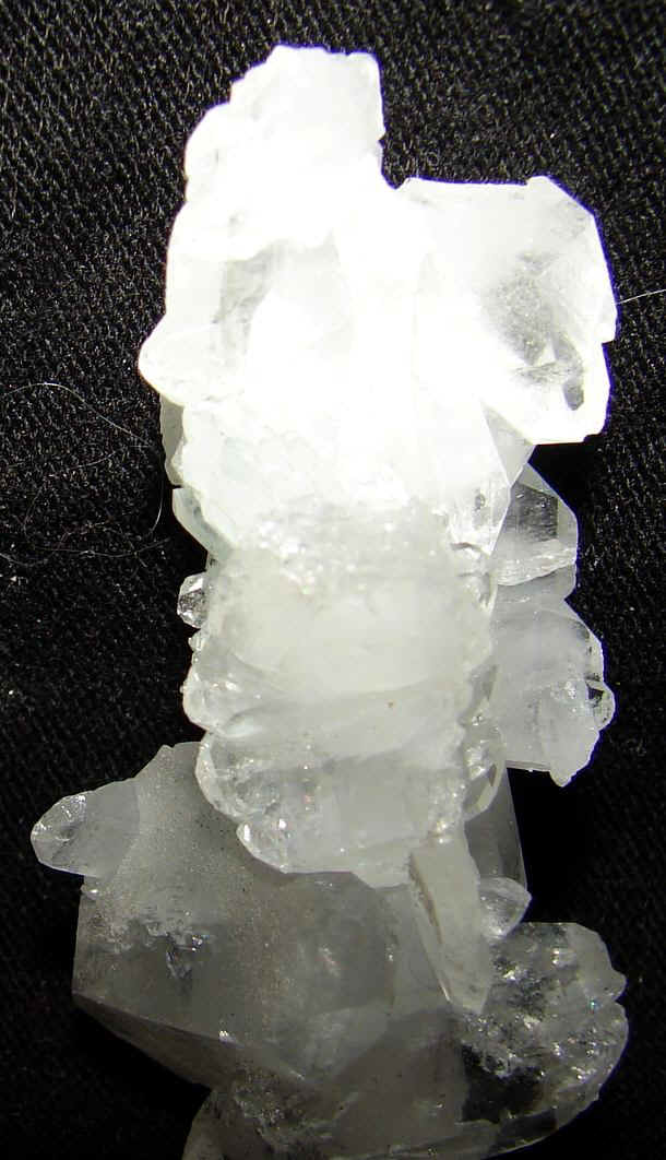 http://www.quartzcrystals.net/icexl-22.jpg (582341 bytes)