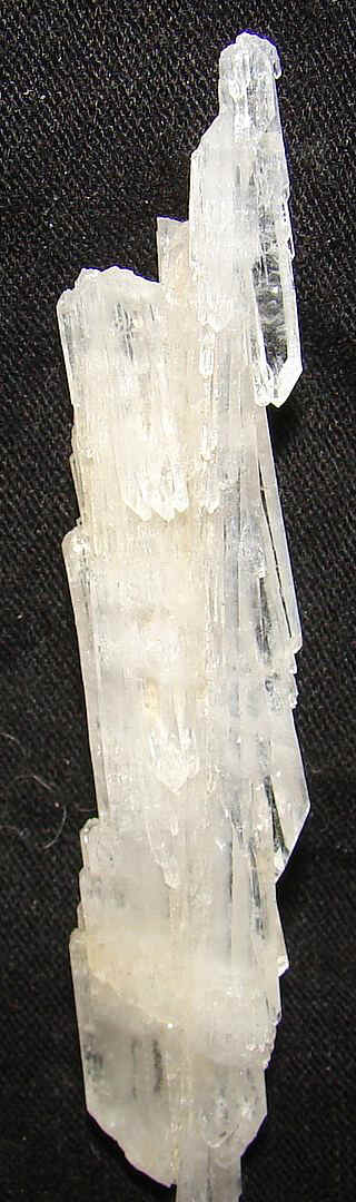 http://www.quartzcrystals.net/icexl-37.jpg (582341 bytes)