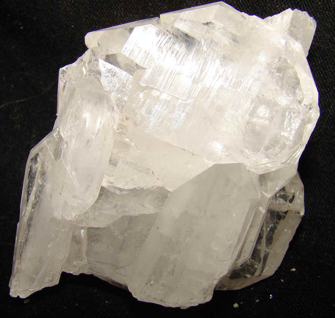 http://www.quartzcrystals.net/icexl-54.jpg (582341 bytes)