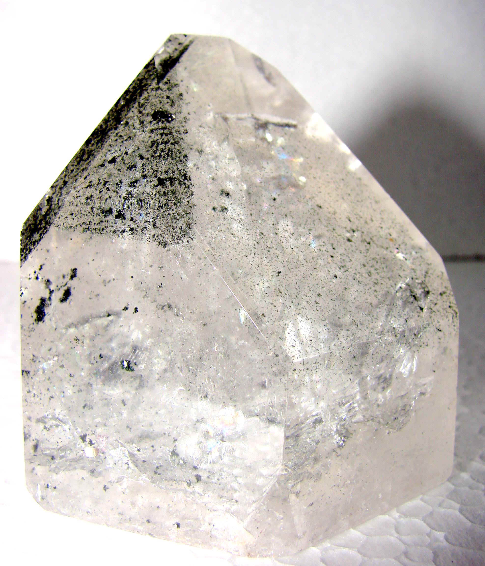 http://www.quartzcrystals.net/nuchl-21.jpg (807370 bytes)