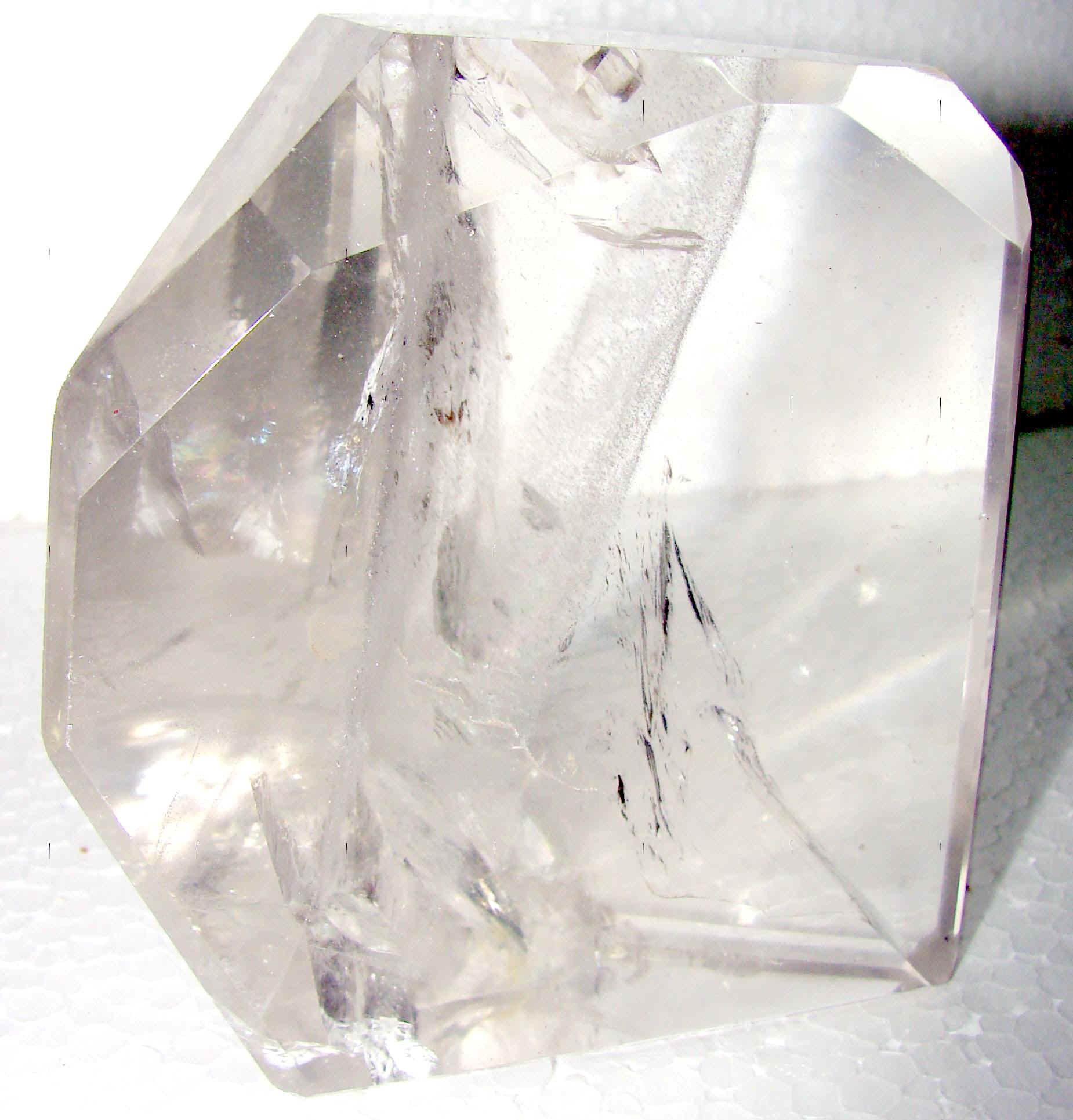 http://www.quartzcrystals.net/nuff-13.jpg (807370 bytes)