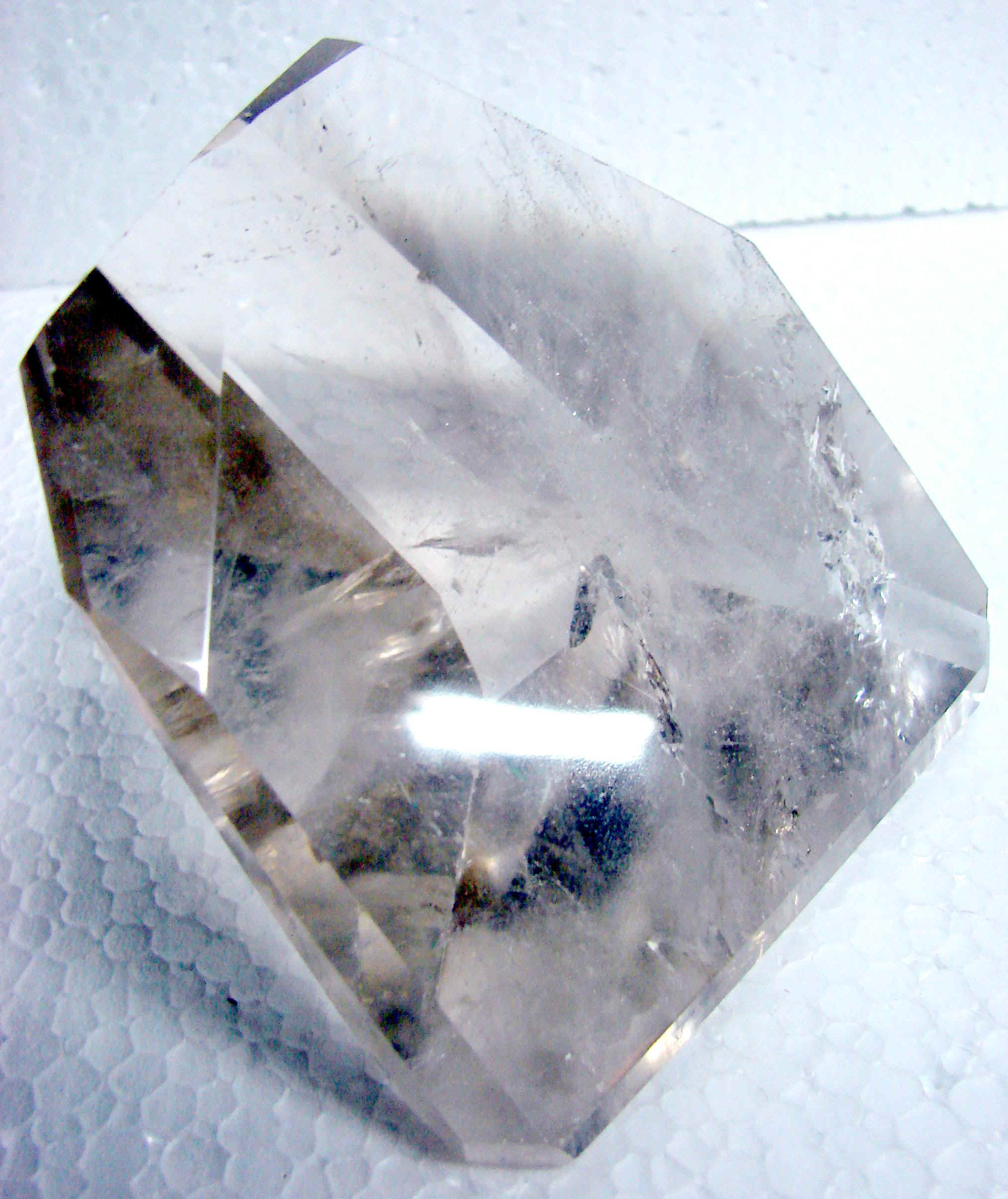 http://www.quartzcrystals.net/nuff-15.jpg (807370 bytes)