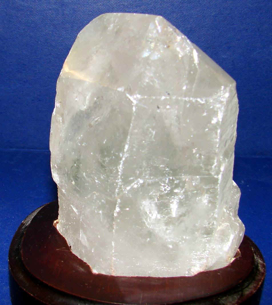 http://www.quartzcrystals.net/woodxl-14.jpg (582341 bytes)